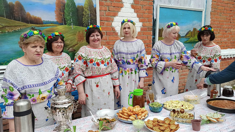В Ельцовском районе на первом празднике черемши приготовили более 40 «кусачих» блюд