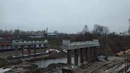  В Троицком районе восстанавливают аварийный мост, по которому ездит школьный автобус