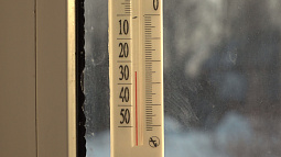 В морозы -40С жители тысячи частных домов в пригороде Барнаула остались без тепла и света