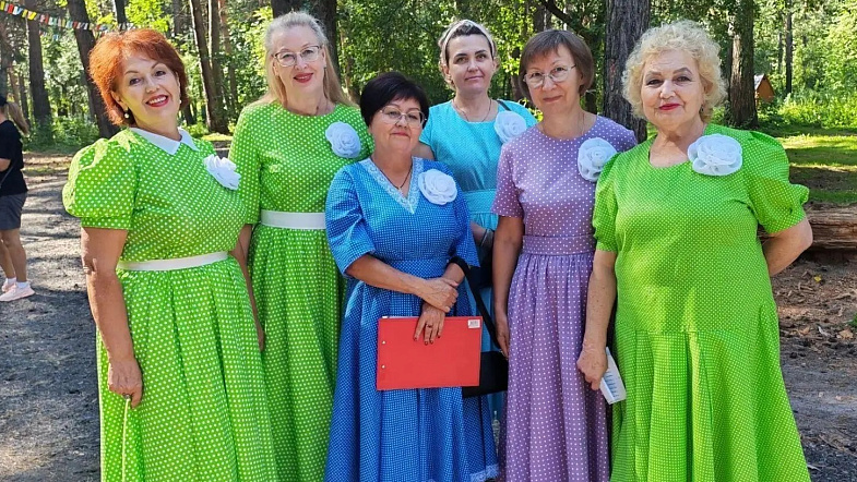 Бийчане приняли участие в сибирском фестивале добровольцев, помогающих фронту