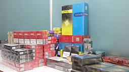 Больше 20 тысяч пачек нелегальных сигарет с начала года обнаружили алтайские таможенники в магазинах Барнаула