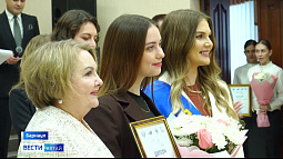 Имена лучших педагогов Алтайского края назвали в Барнауле