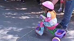 В парке «Лесная сказка» прошла акция «Юные велосипедисты Барнаула»