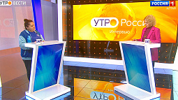 Волонтёры «Добро.Центра» предлагают пенсионерам литературные встречи, настольные игры и гимнастику