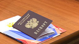 Уполномоченный по правам человека в Алтайском крае  пытается помочь получить гражданство России военной пенсионерке