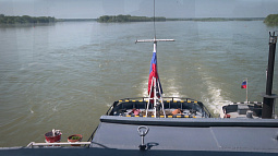 «По реке жизни»: семья алтайских речников много лет живёт на воде