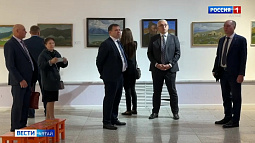 Делегация Алтайского края посетила выставку картин нашего земляка Фёдора Торхова в Улан-Баторе