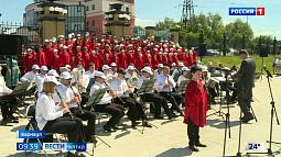 Более 100 артистов выступили на хоровом форуме «Барнаульский камертон»