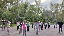 Пожилых барнаульцев и бийчан зовут на китайскую гимнастику