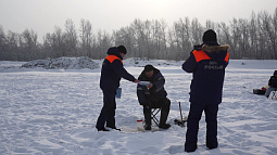 Алтайские спасатели проводят рейды на водоёмах