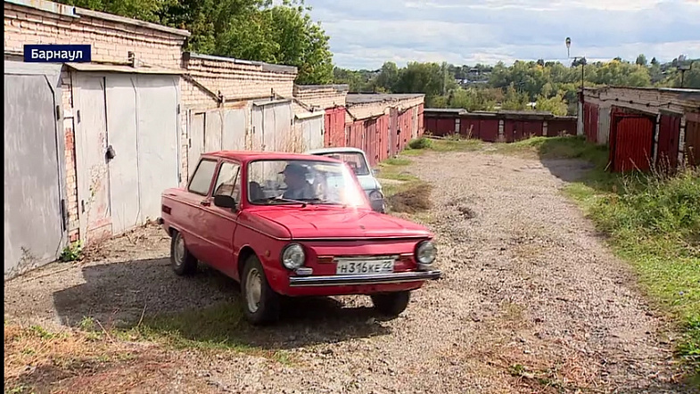 Барнаульцы столкнулись с отказами страховых компаний в оформлении полисов ОСАГО 