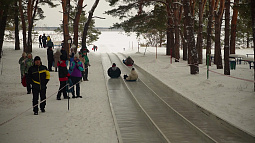 В Алтайском крае снова залили самую длинную горку в России