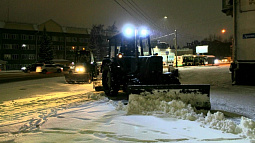 Барнаульские дорожники переходят на круглосуточный режим работы в праздничные дни