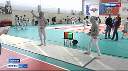 Более 200 фехтовальщиков приехали в Барнаул на турнир «Маэстро» памяти Владимира Лютова