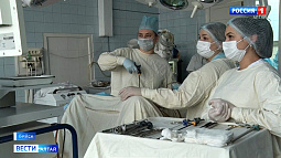 В Бийске освоили лапароскопические вмешательства для проведения объёмных гинекологических операций