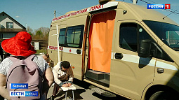 Садоводы и дачники Барнаула получили уникальную возможность узнать о состоянии здоровья без отрыва от огородов и посевов