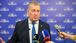 Депутаты АКЗС приняли в окончательном чтении бюджет региона на 2026 год