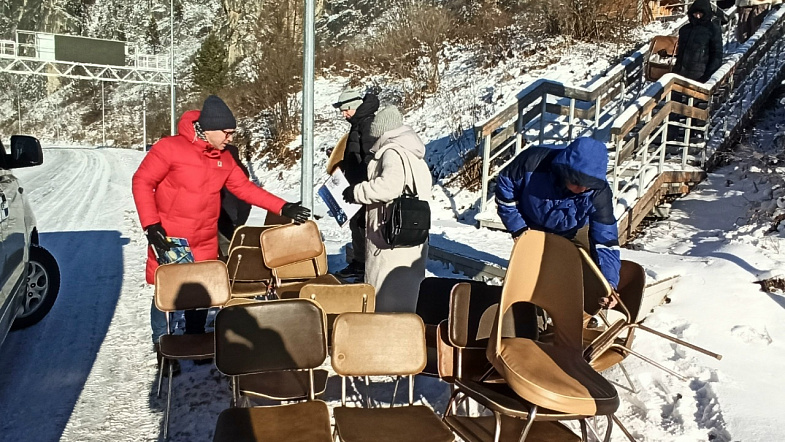 Самые экстремальные условия: в Денисовой пещере вновь провели «Географический диктант»