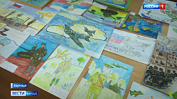 Больше 2 000 детей Барнаула приняли участие в конкурсе рисунков «Защитникам отечества»