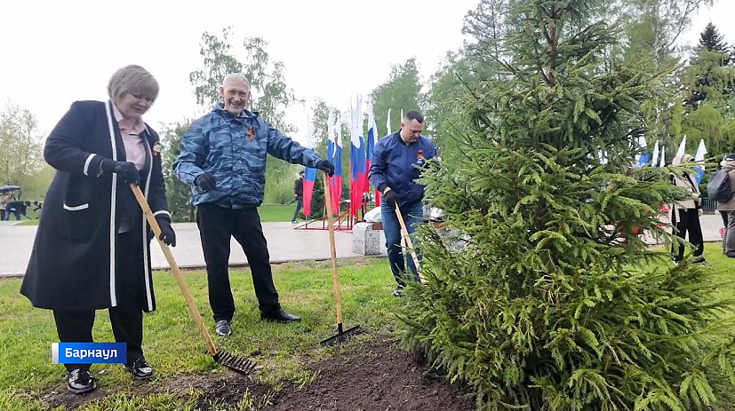 В Барнауле высадили «Сад памяти»