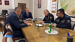 Губернатору Алтайского края представили врио руководителя ГУ Федеральной службы судебных приставов