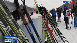 В Алтайском районе прокатились на лыжах