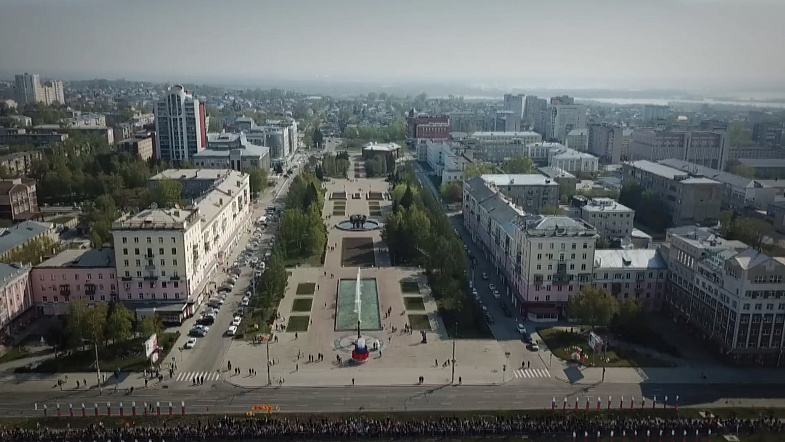 Смотрите лучшие моменты торжественного шествия 9 Мая 2021 года в Барнауле