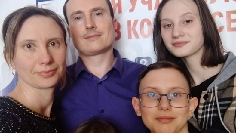 Фоторепортаж: Алтайский край голосует за президента