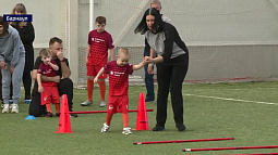В краевой столице «солнечные дети» впервые сыграли в футбол