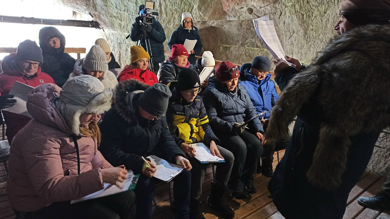 Самые экстремальные условия: в Денисовой пещере вновь провели «Географический диктант»