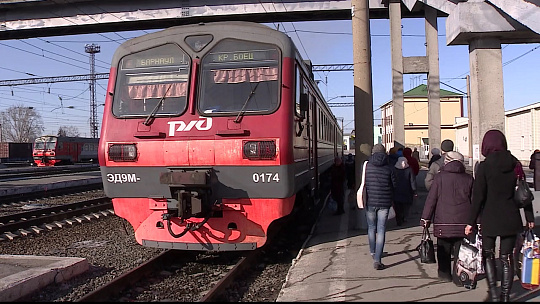 Пригородные электропоезда Барнаула снова начнут делать остановку у Гребного канала рядом с пляжем «Лапа»