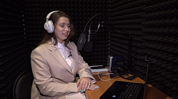 Педагог из Барнаула записывает интервью с иностранцами, кто сумел в совершенстве освоить русский язык