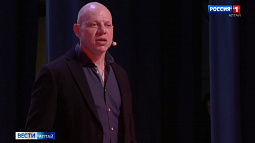 Актёр театра и кино Иван Кокорин прочитает в Барнауле стихи известных поэтов